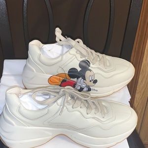 Gucci Disney Mickey Mouse shoes RARE